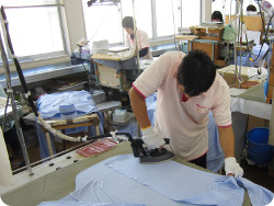 アイロン作業の写真